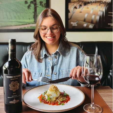 Imagem principal de Adega Rubi - Vinhos e Gastronomia